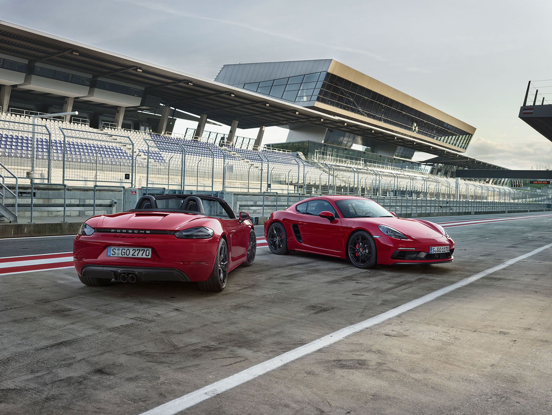 Porsche släpper uppdaterade Boxster och Cayman GTS