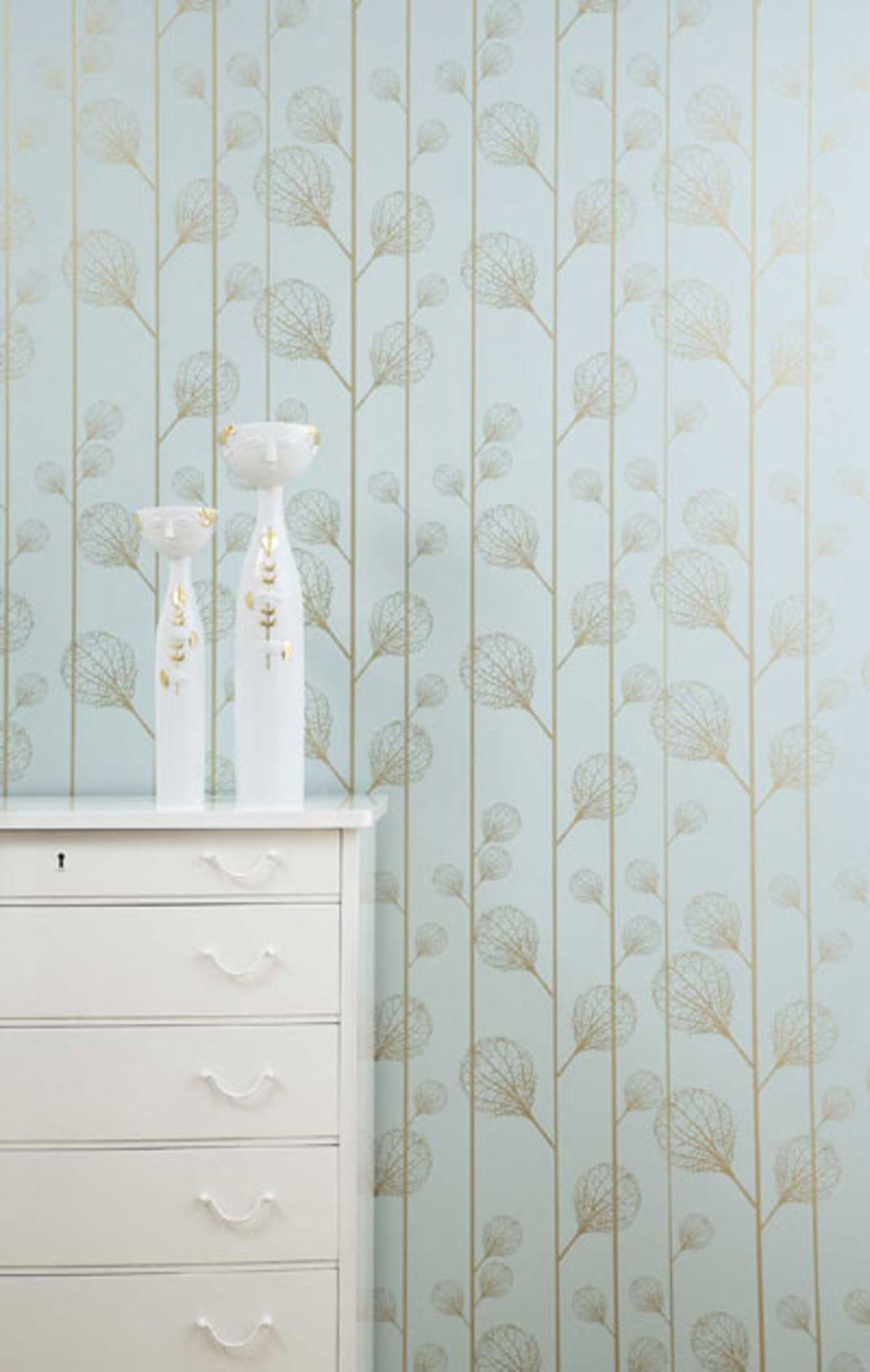 Ribbed - fin tapet med skimrande guld