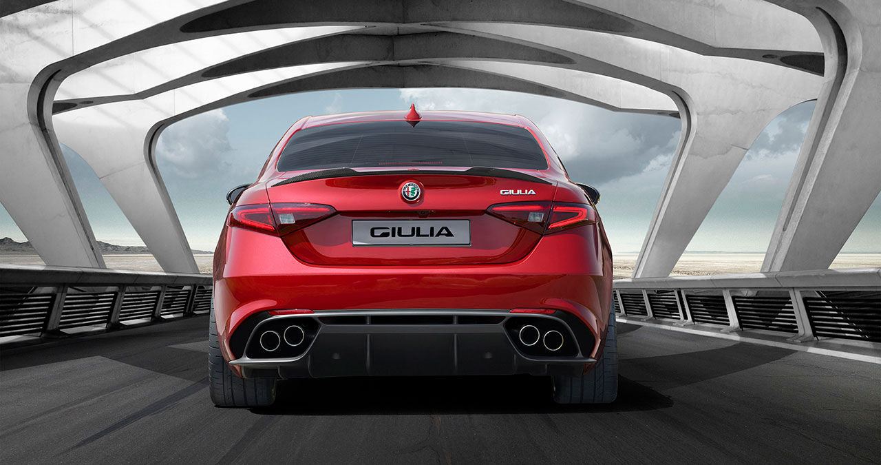 Alfa Romeo Giulia kommer med 350 hästar