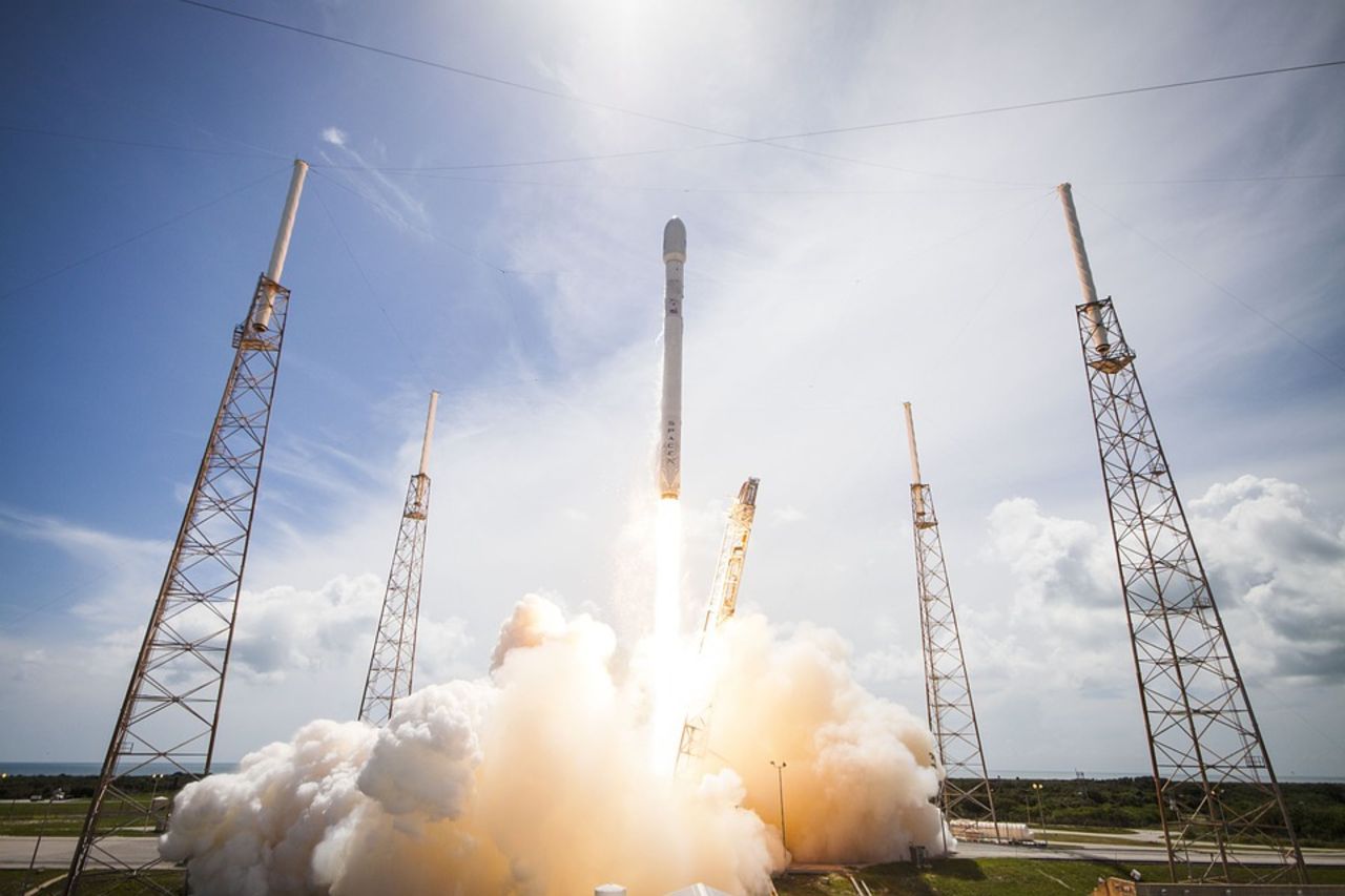 SpaceX tar in 100 miljoner dollar i investeringar