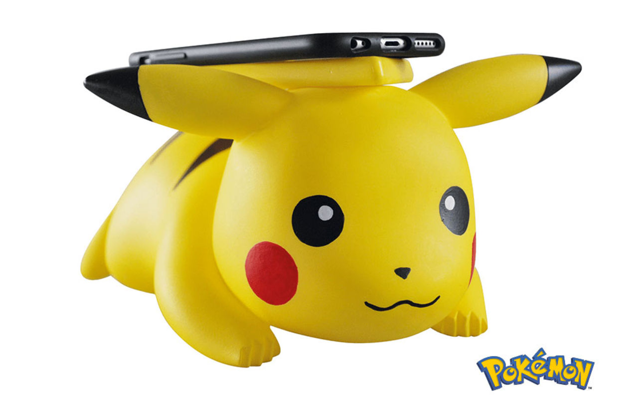 Ladda din mobil trådlöst på Pikachu