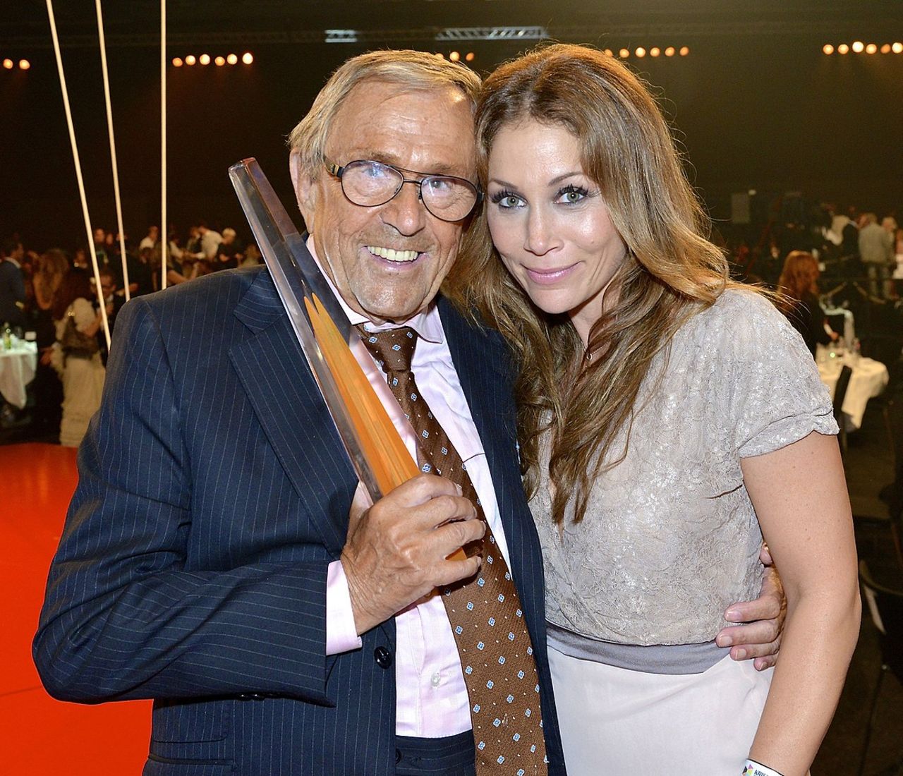 Arne Weise tillbaka som julvärd