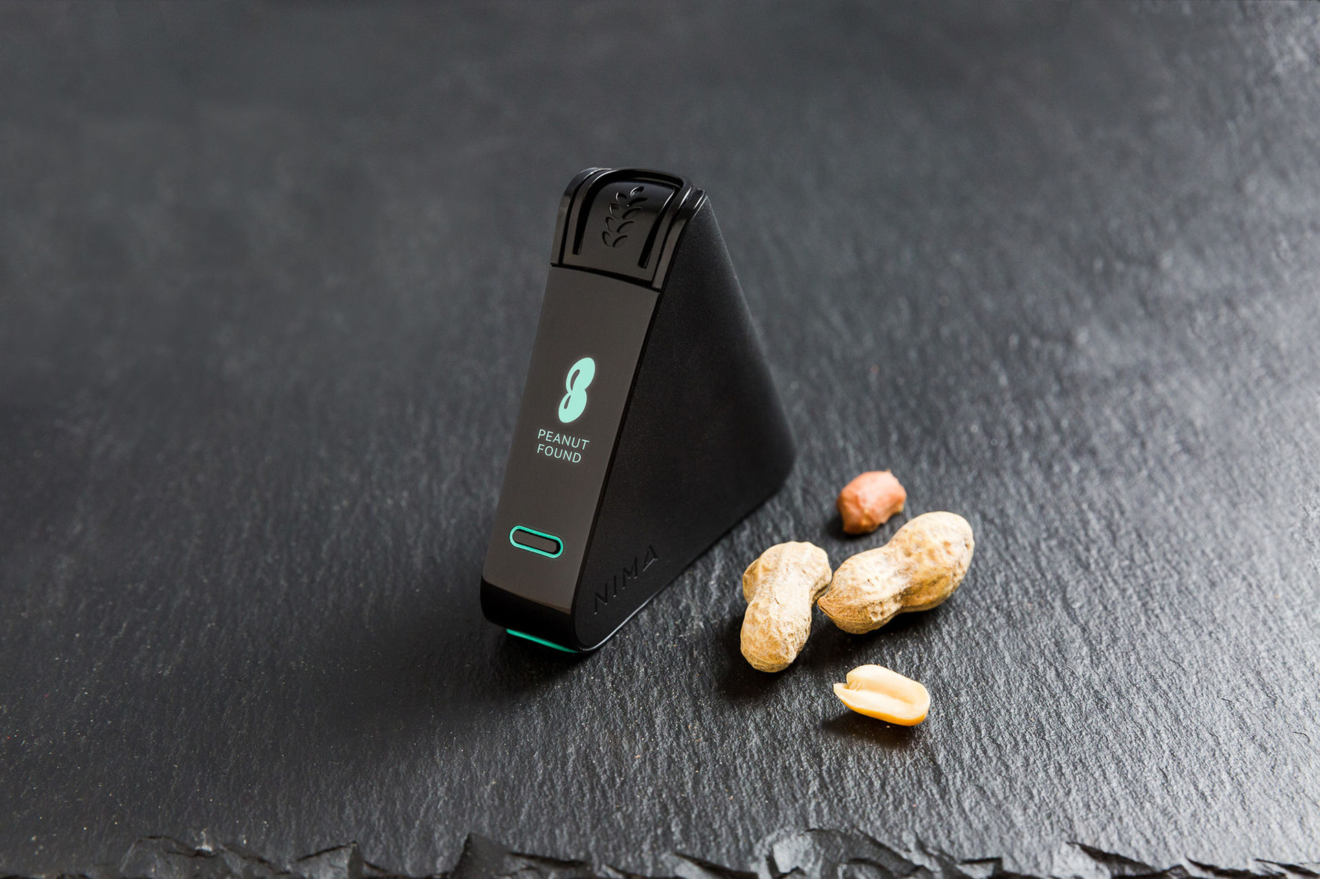 Bärbar pryl kollar om maten innehåller jordnötter