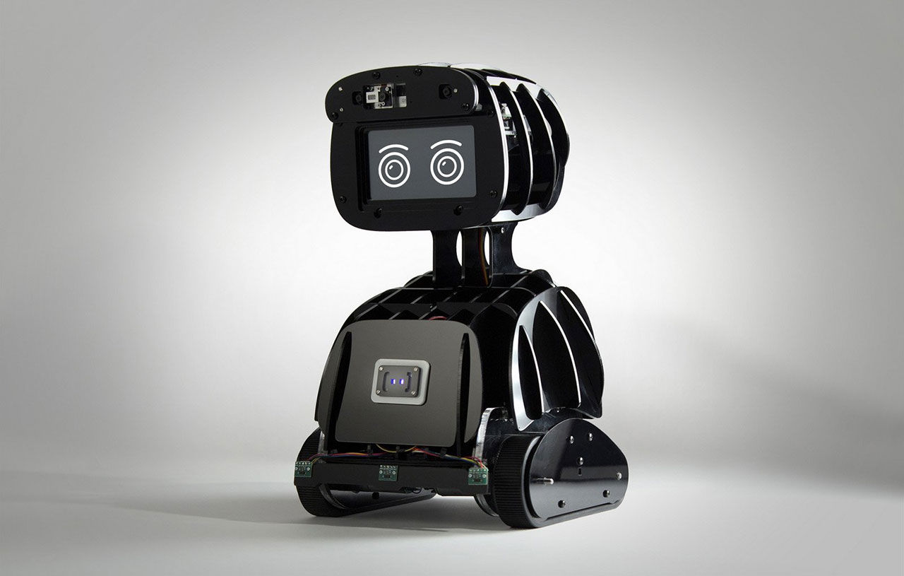Misty Robotics visar robot för utvecklare