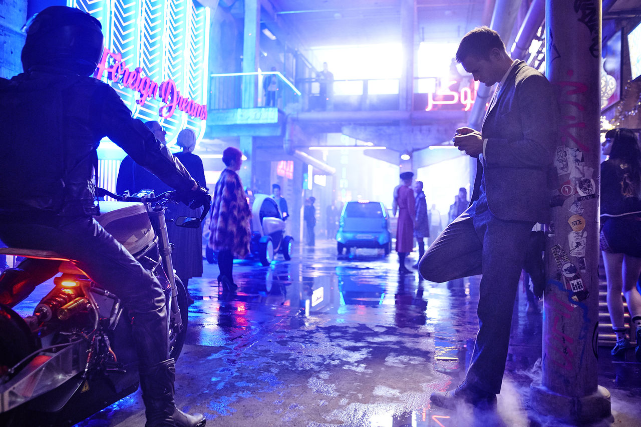 Duncan Jones Mute har premiär 23 februari