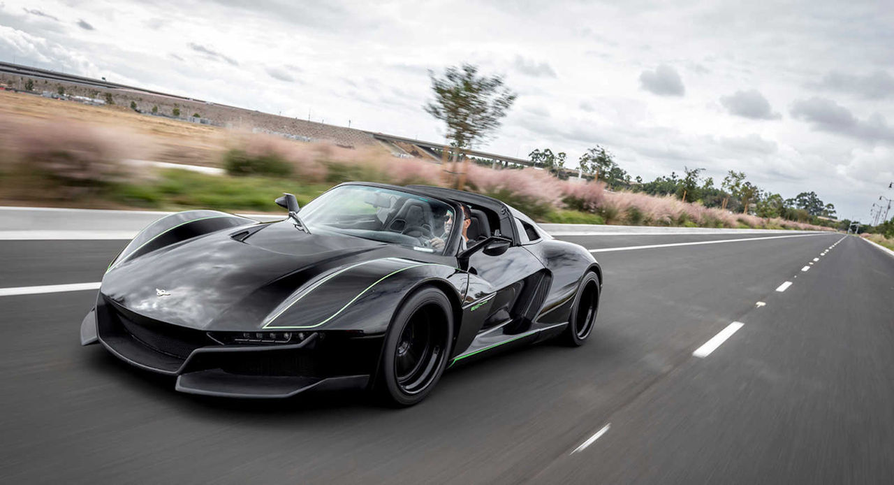 Rezvani presenterar Beast Alpha X Blackbird