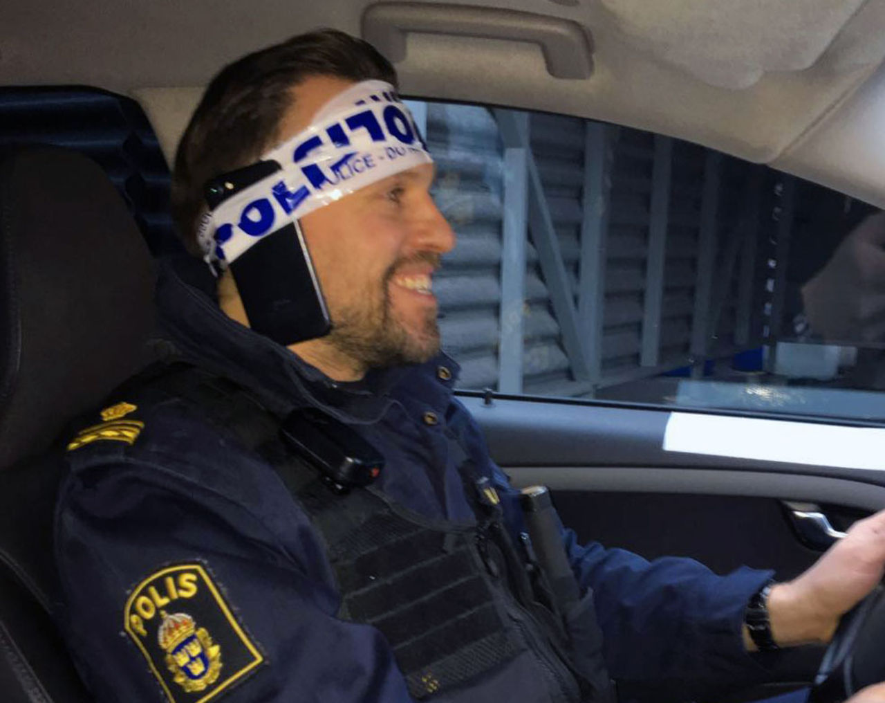 Polisen tipsar om hur du följer den nya mobillagen