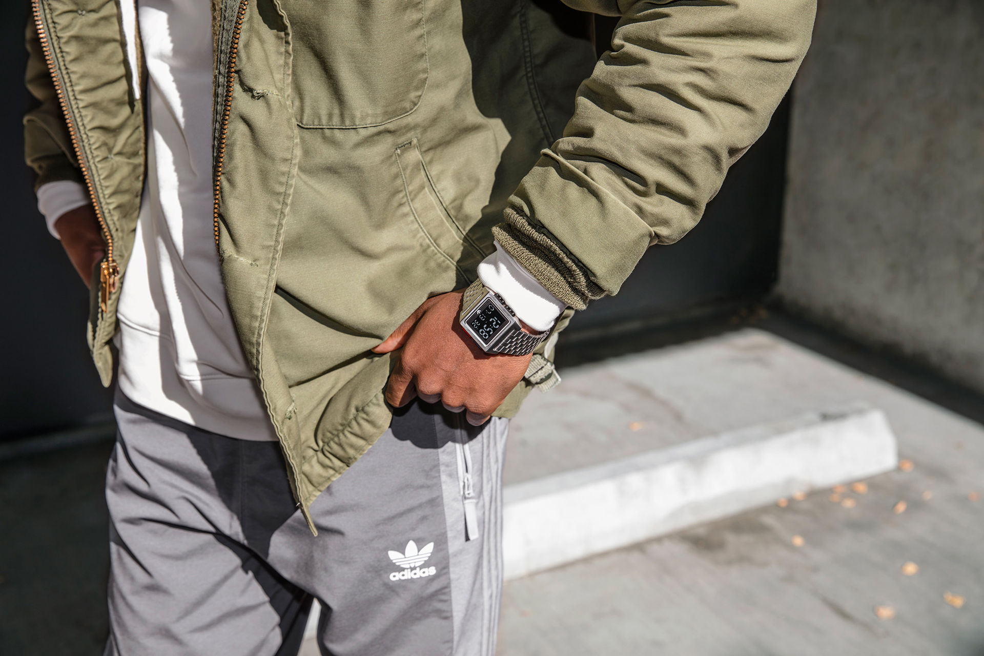 Nu kan du köpa Adidas Archive M1