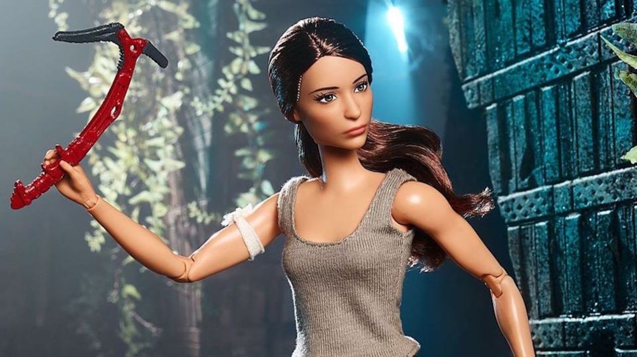 Lara Croft goes Barbie