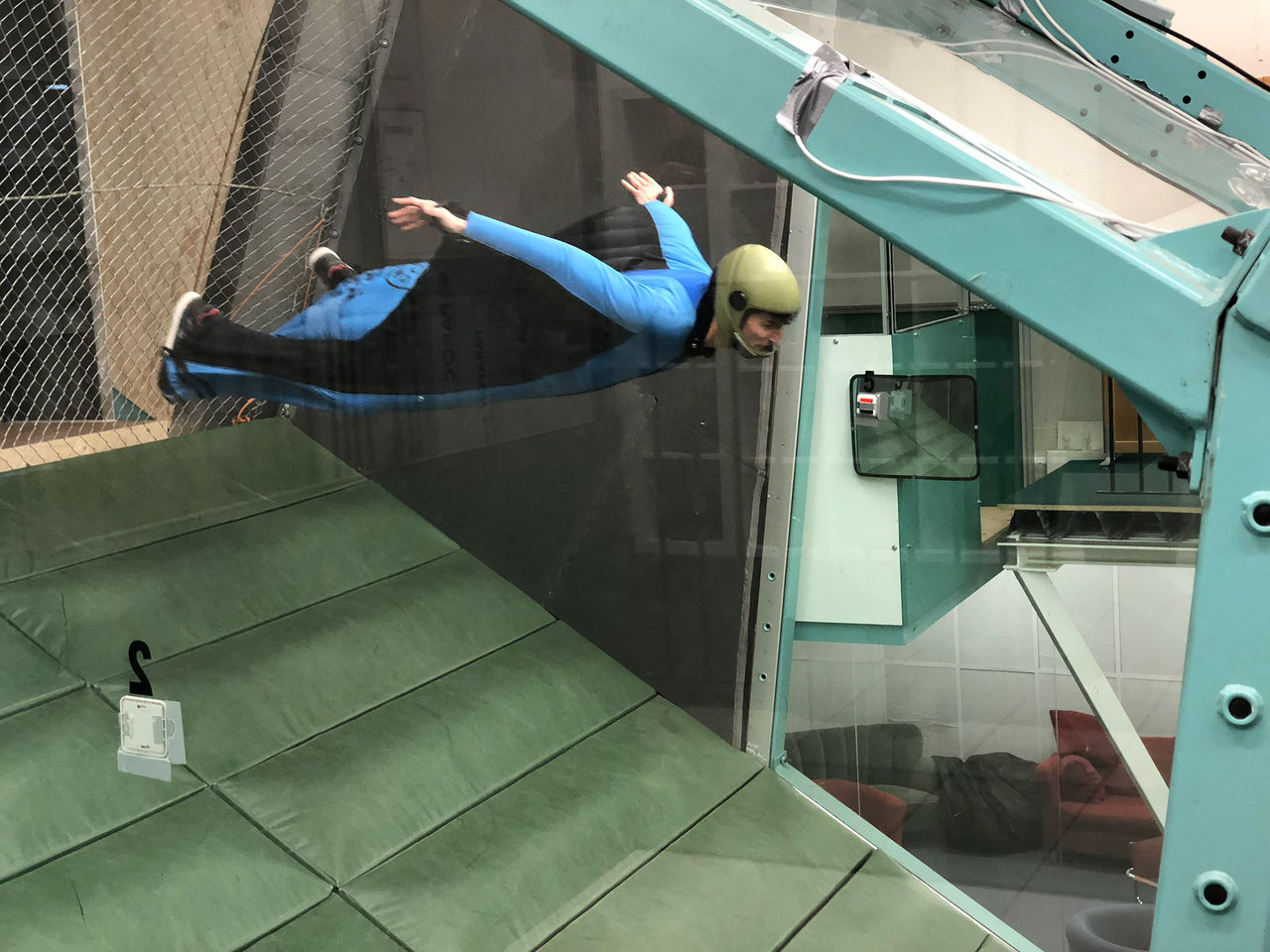 Vi har testat Indoor Wingsuit Flying