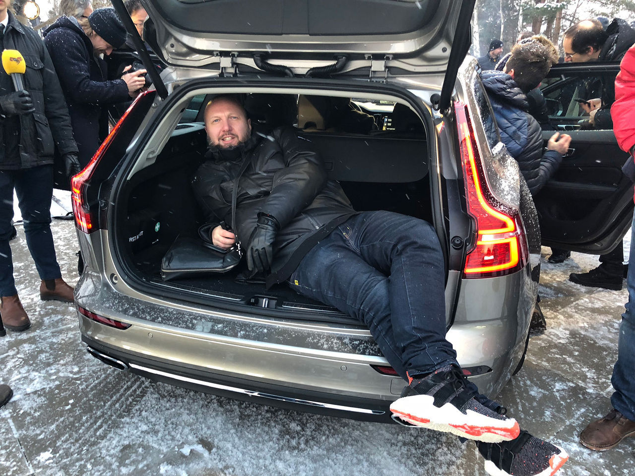 Det är klart att man sätter sig i en självkörande Volvo!