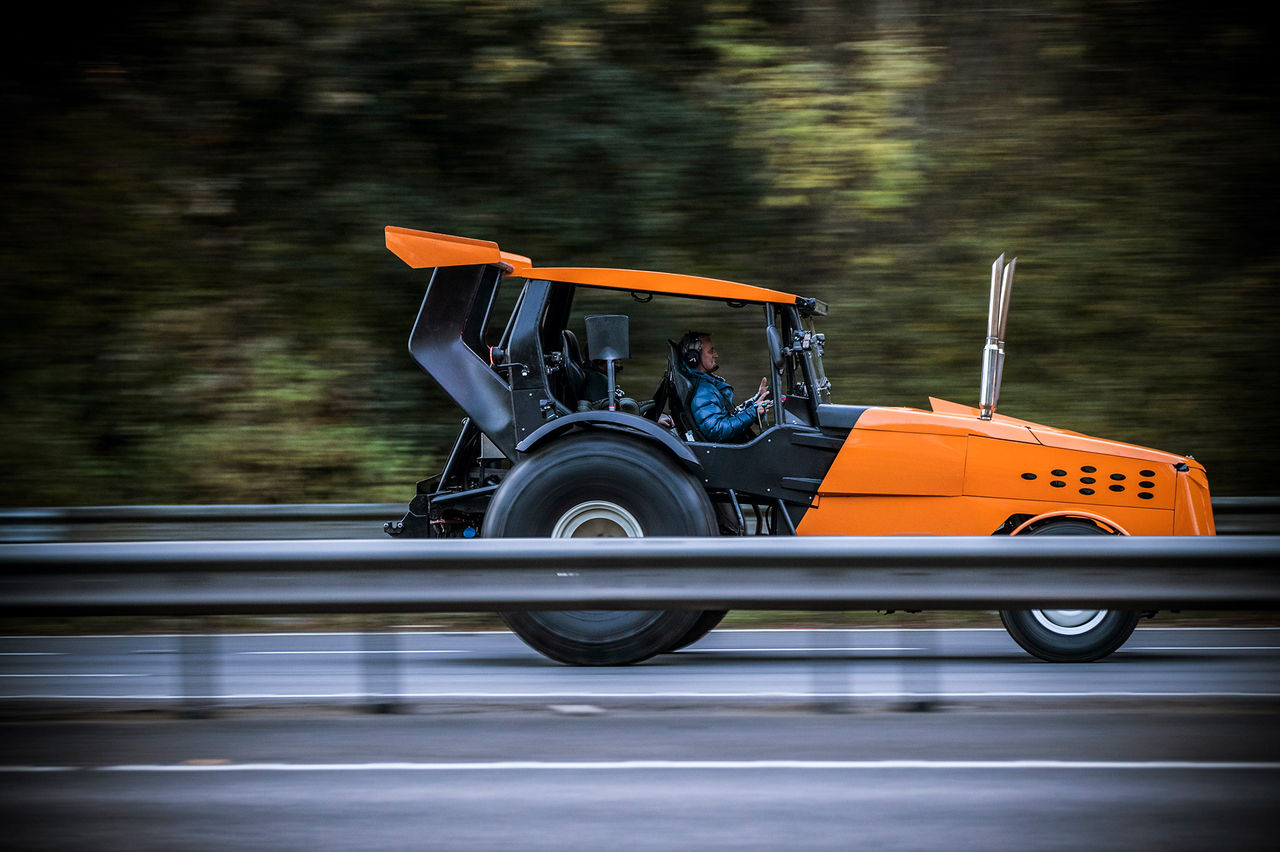 Top Gear har slagit nytt hastighetsrekord - med en traktor