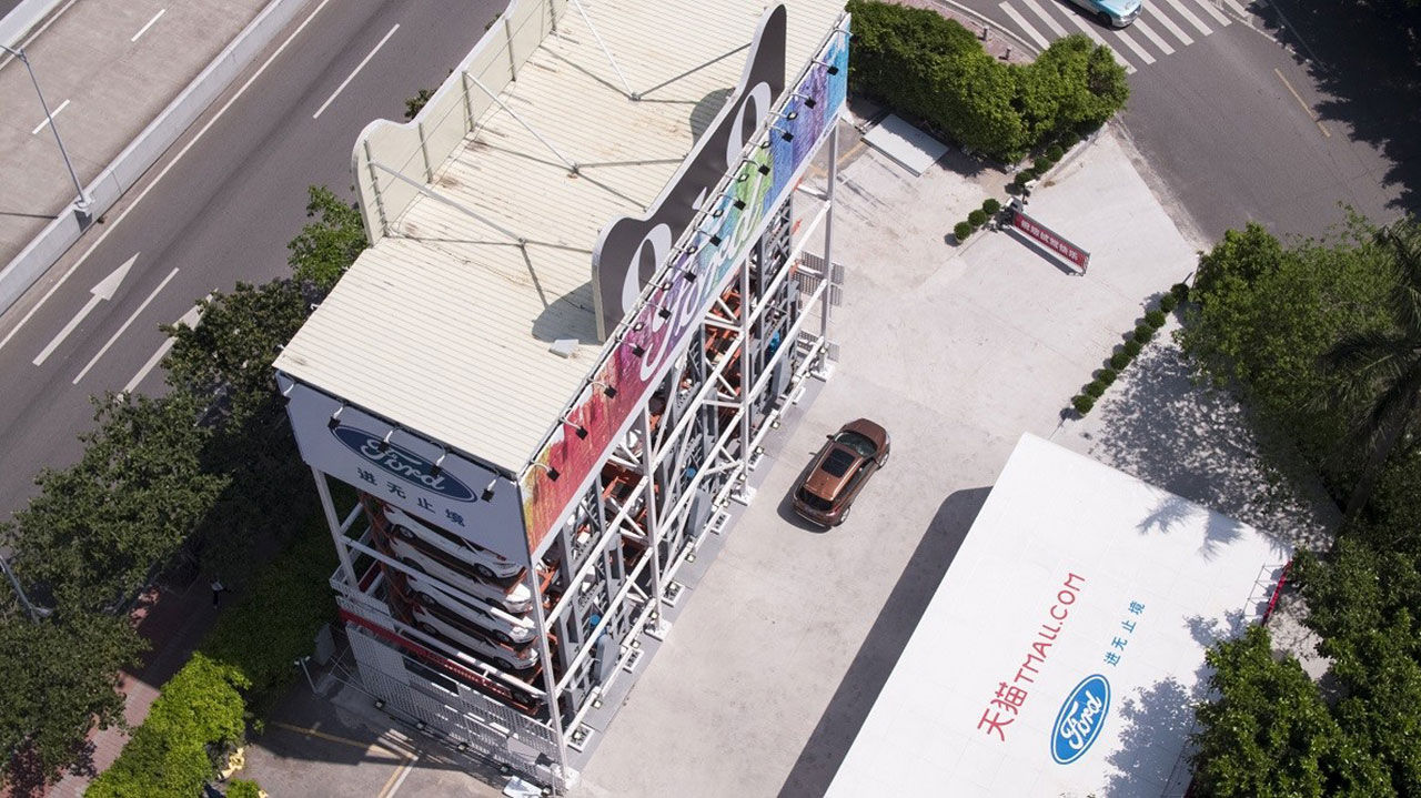 Ford hyr ut bilar via automat i Kina