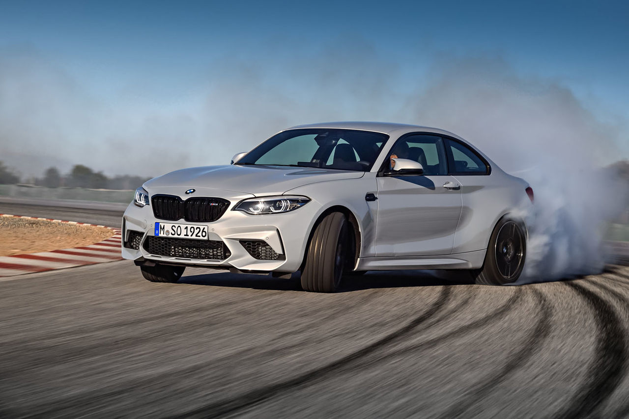 BMW rullar ut M2 Competition