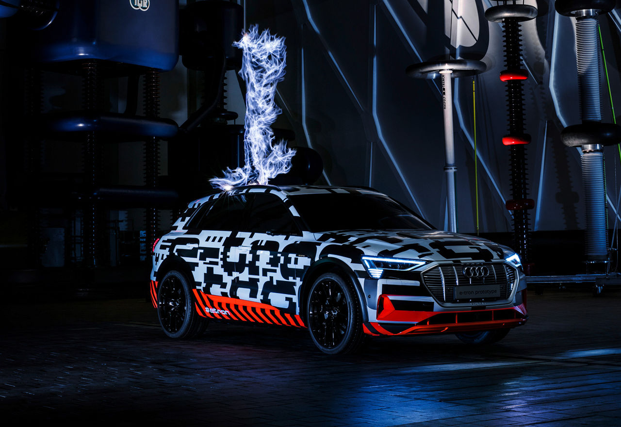 40 mil kommer man med Audis eldrivna SUV