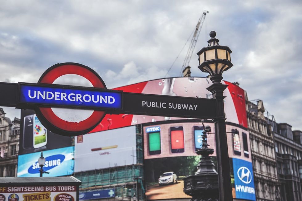 London vill förbjuda snabbmatsreklam i kollektivtrafiken