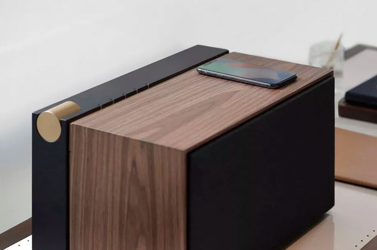 Högtalaren PR / 01 har inbyggd batteriladdare