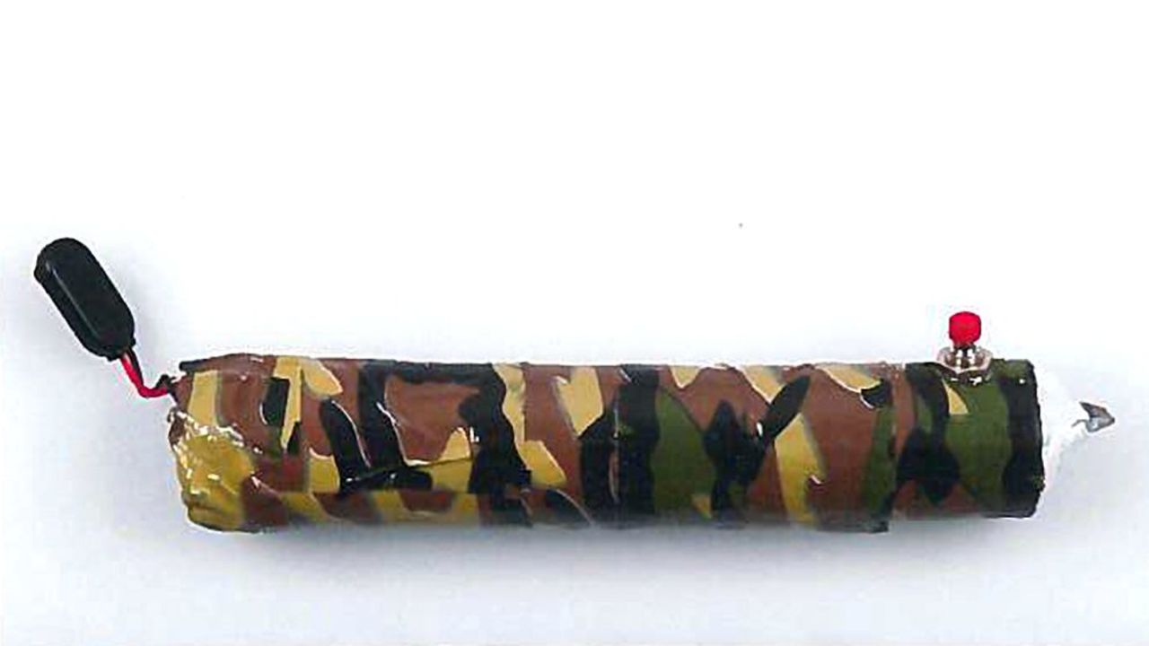 Snubbe som byggde om el-flugsmälla till getingdödare frias