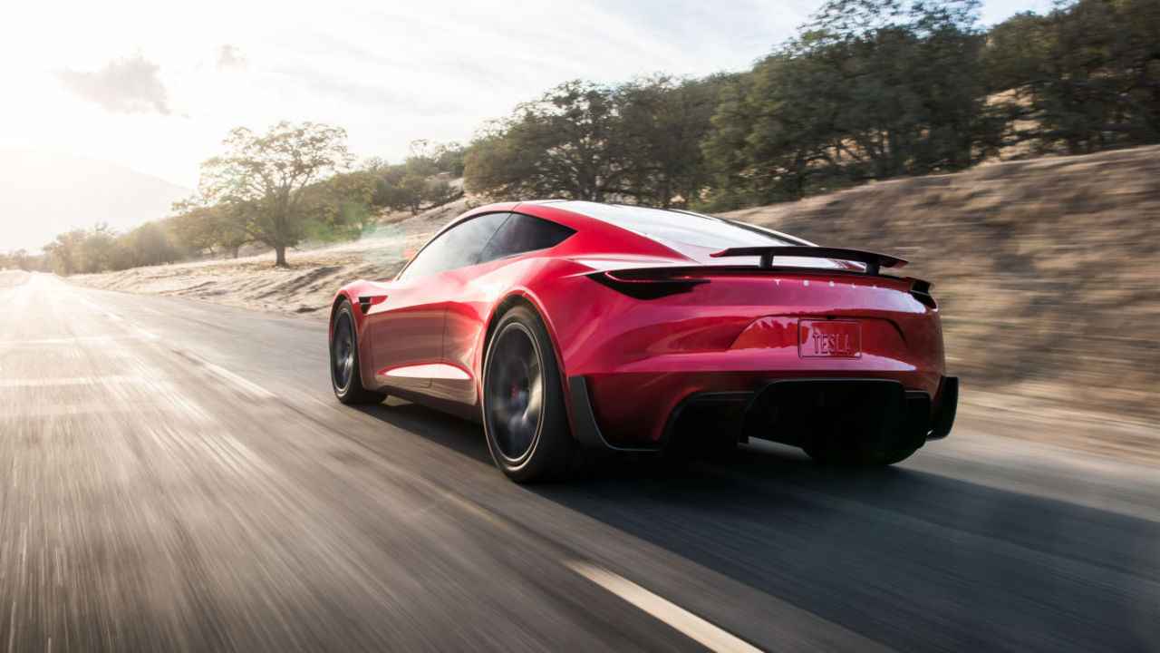 Tesla Roadster i SpaceX-version kommer med tio raketer