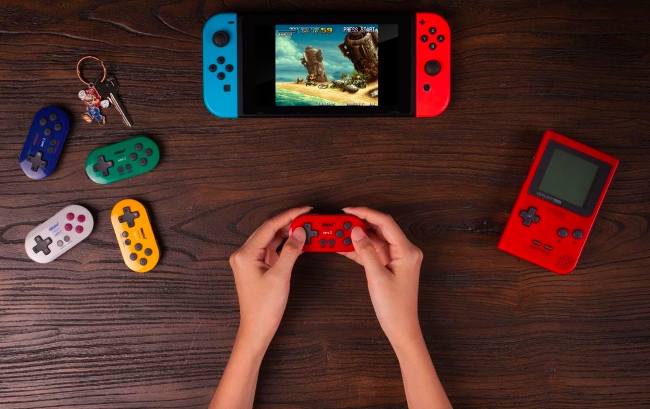 8bitdo släpper minimal handkontroll till Switch