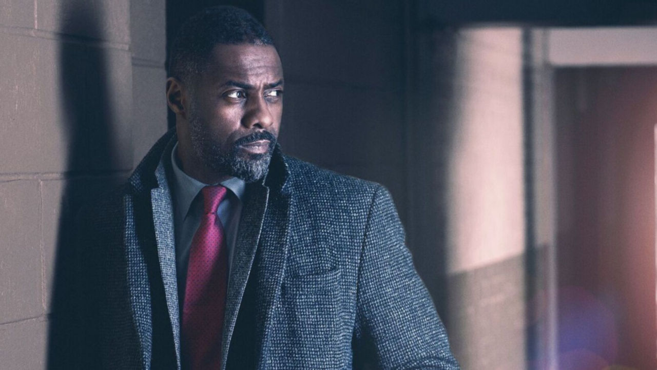 Idris Elba teasar femte säsongen av Luther