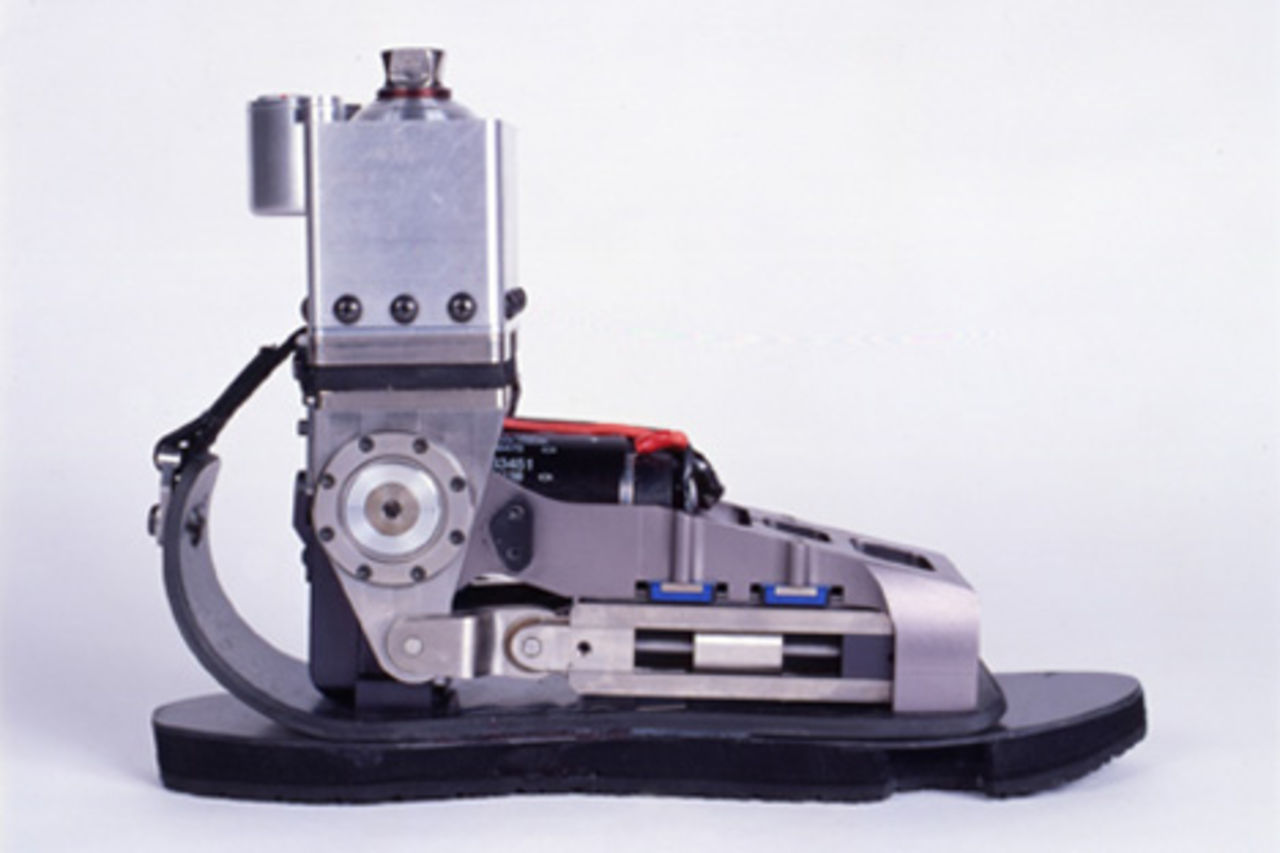 Efter i-Limb kommer iWalk