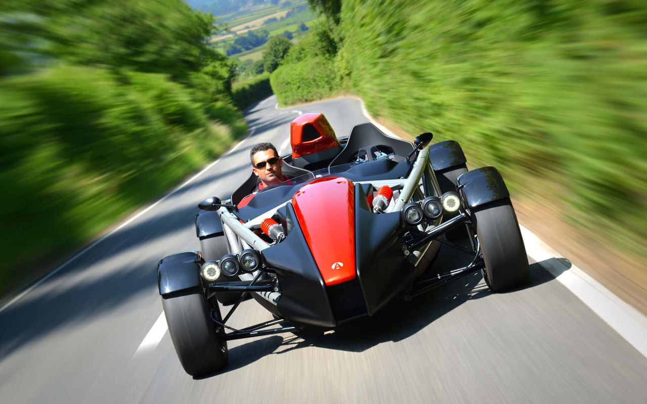 Ariel Motor Company rullar ut Atom 4