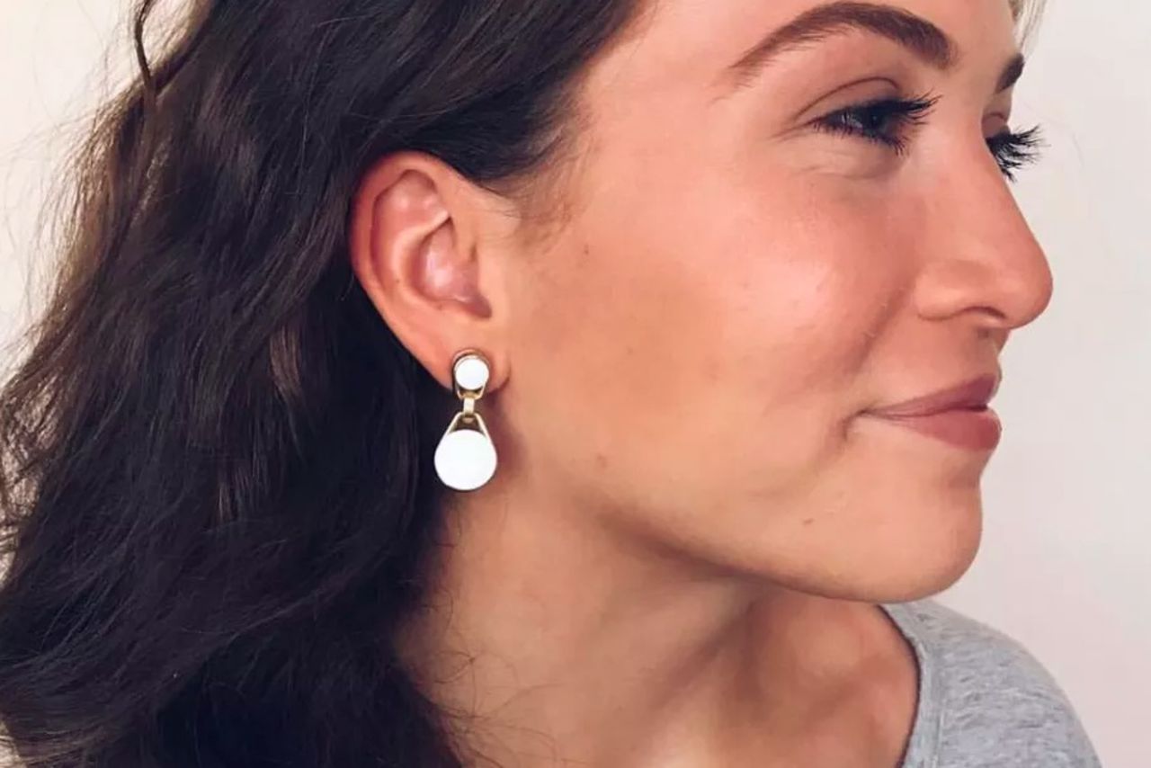 Swings är hörlurar som också är örhängen