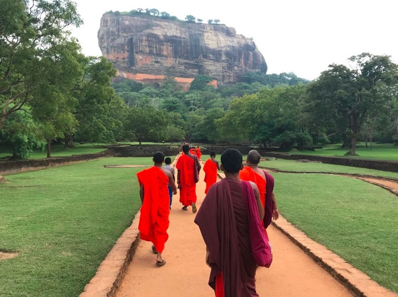Sri Lanka söker bödel