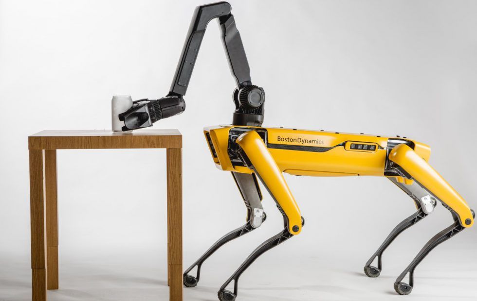 Boston Dynamics ska bygga tusen robothundar om året
