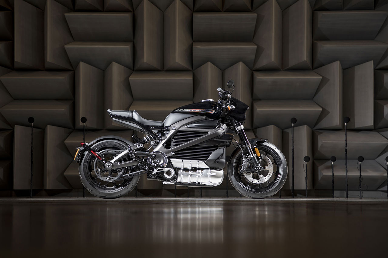 Harley-Davidsons elbåge kommer om ett år