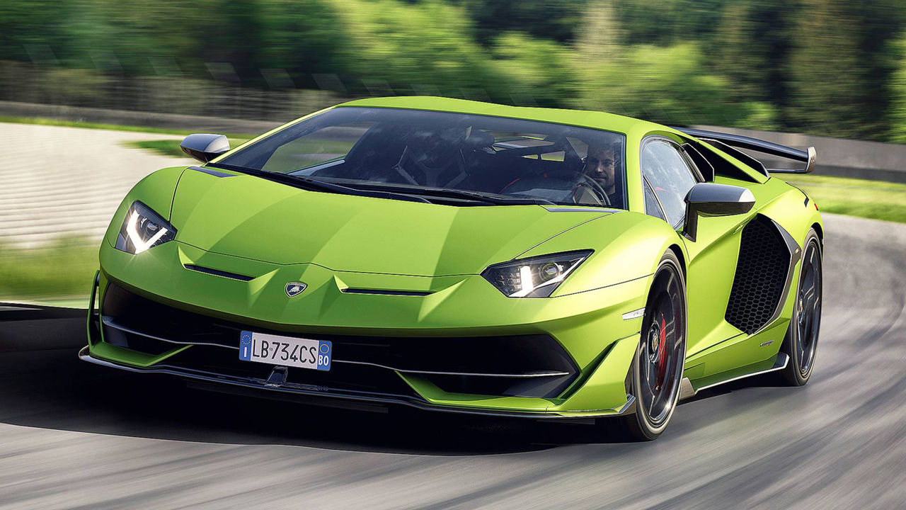 Lamborghini Aventador SVJ bjuder på 780 hästar