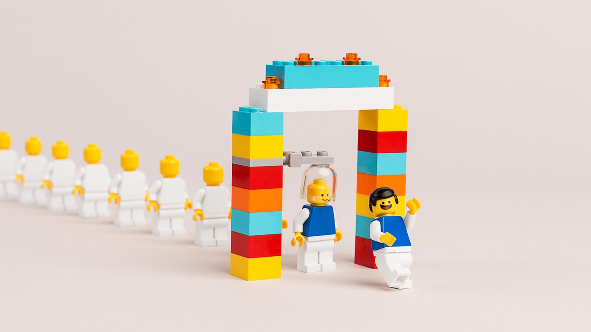 Nu fyller Legos minifigurer 40 år