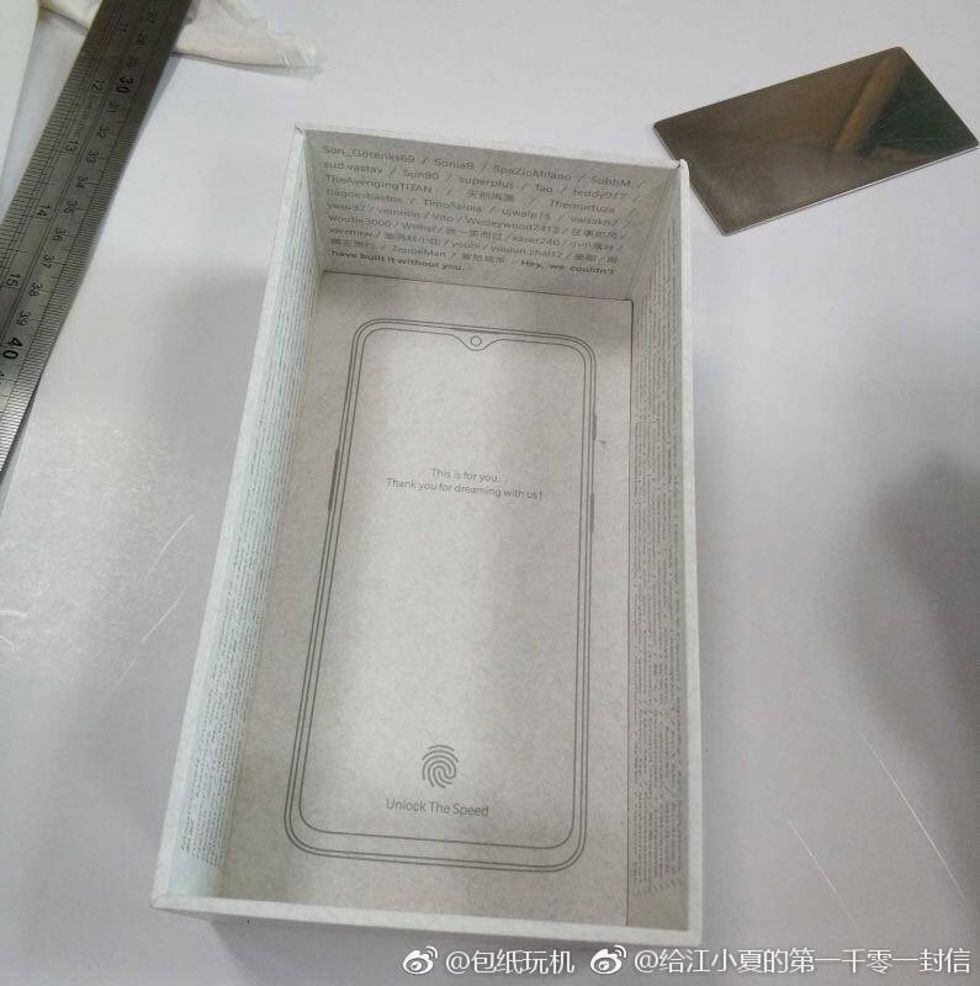 OnePlus 6T-låda läcker