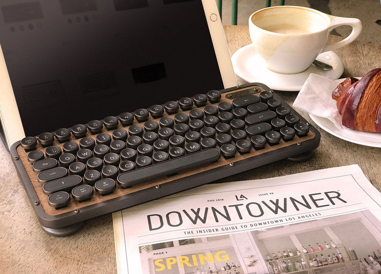AZIO släpper kompakt retro-tangentbord