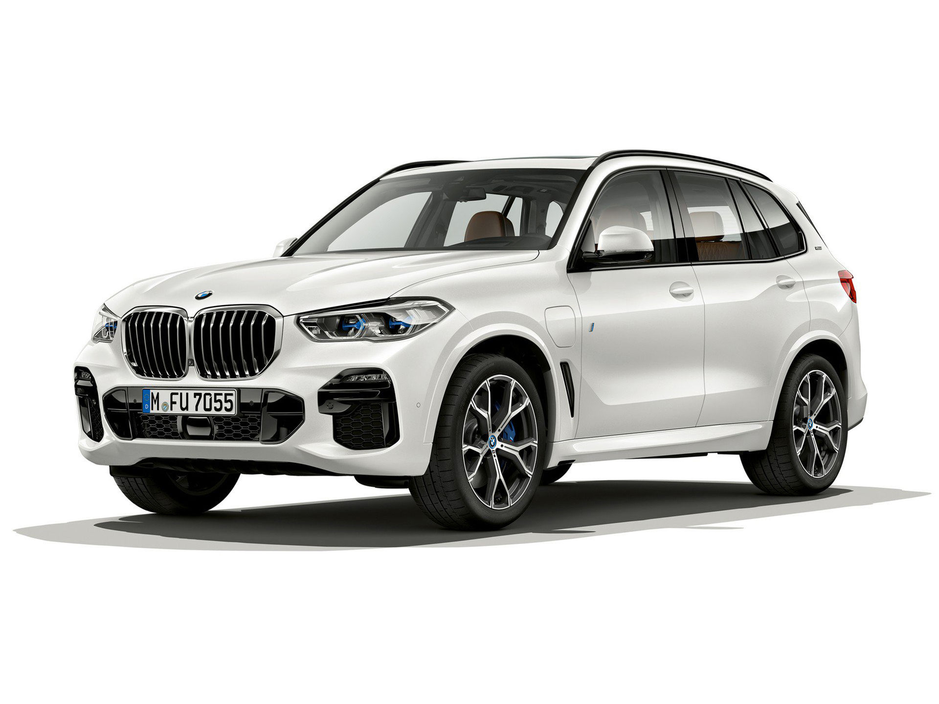 Nya BMW X5 som laddhybrid är här