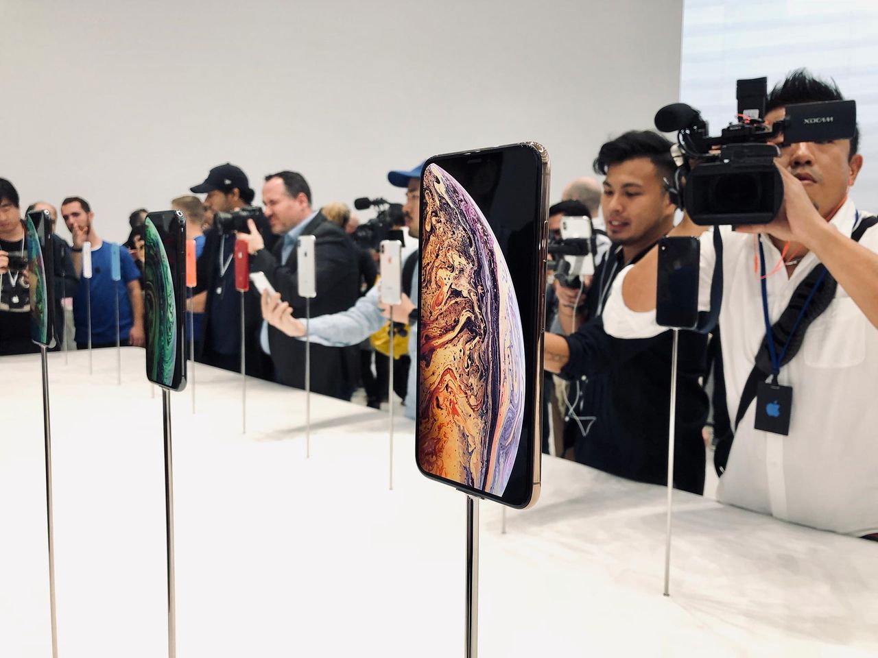 Svenska priserna på nya iPhone är galna