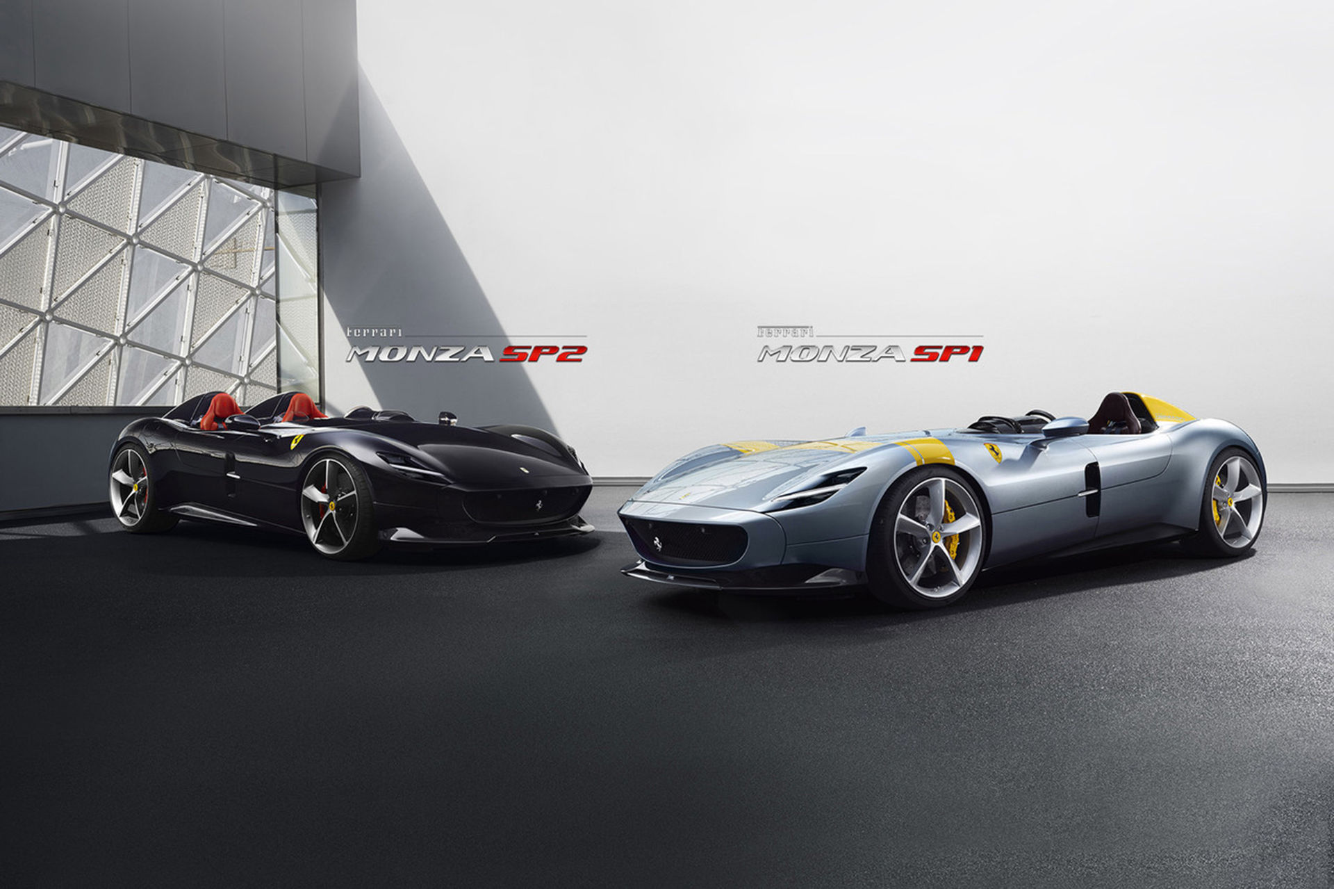 Ferrari visar upp Monza SP1 och Monza SP2