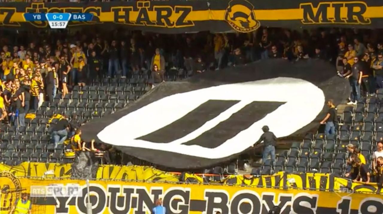 Schweiziska fotbollsfans protesterar mot esport