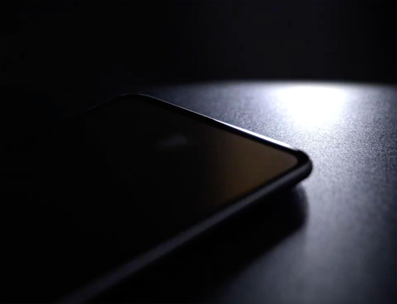 Blir OnePlus 6T av med hakan?