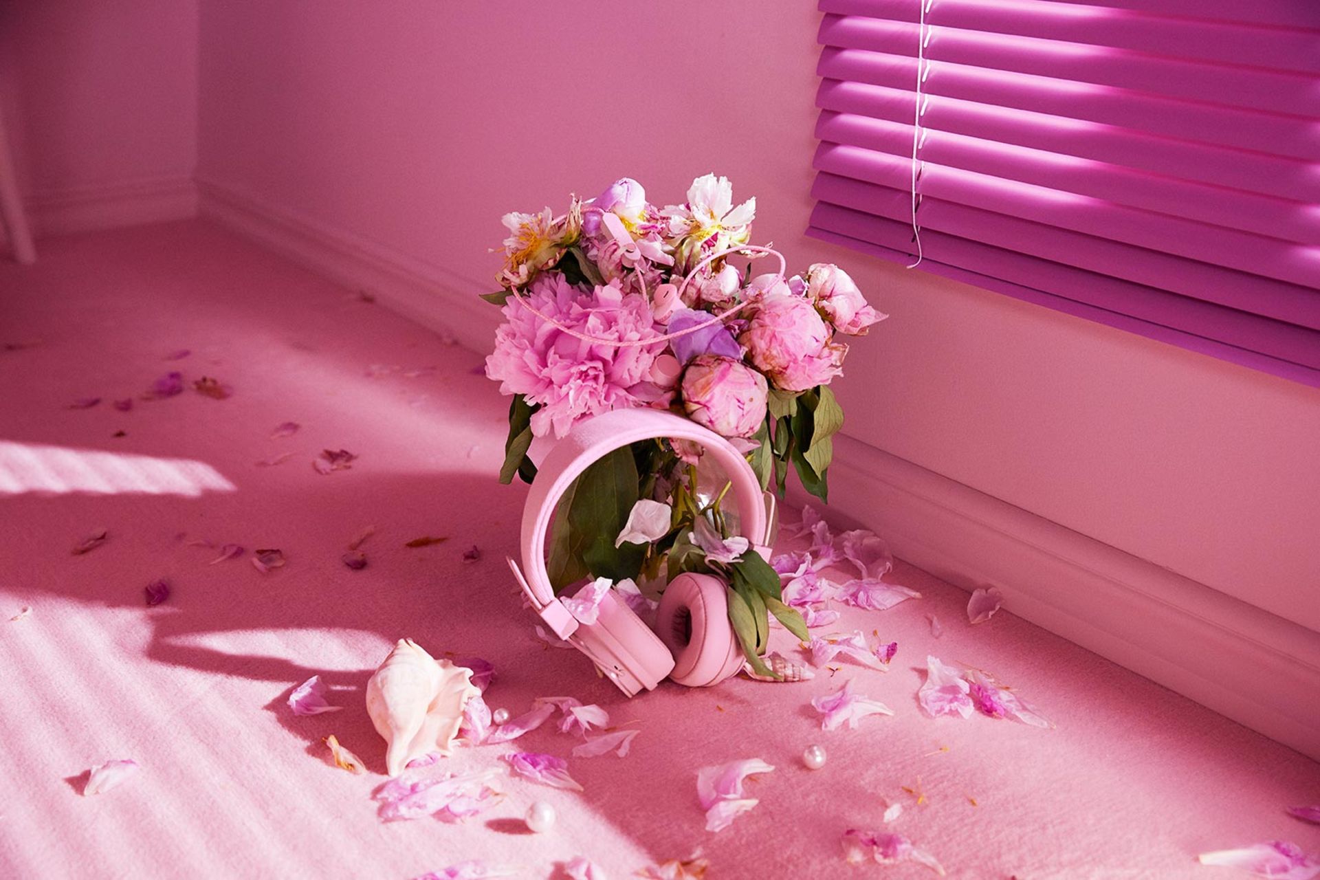 Rosa och mandel från Urbanears