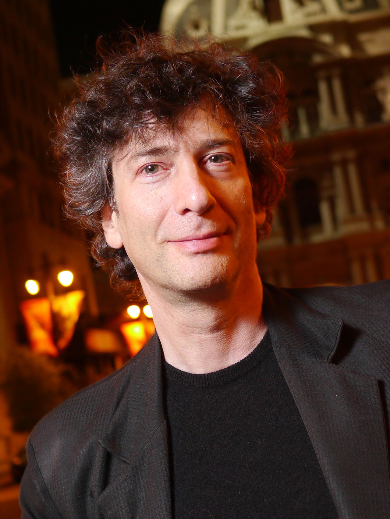 Neil Gaiman skriver på exklusiv deal med Amazon Studios