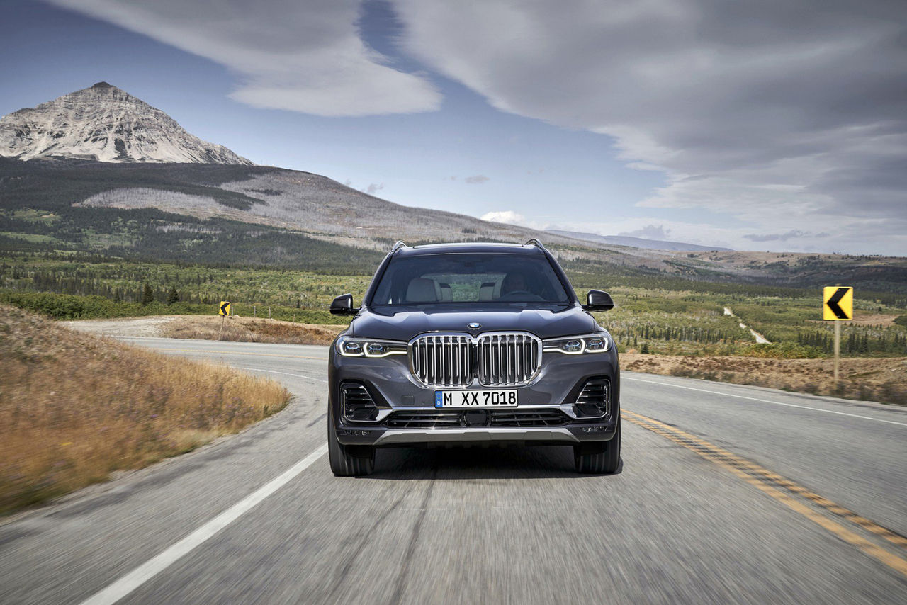 BMW:s maffiga X7 är här