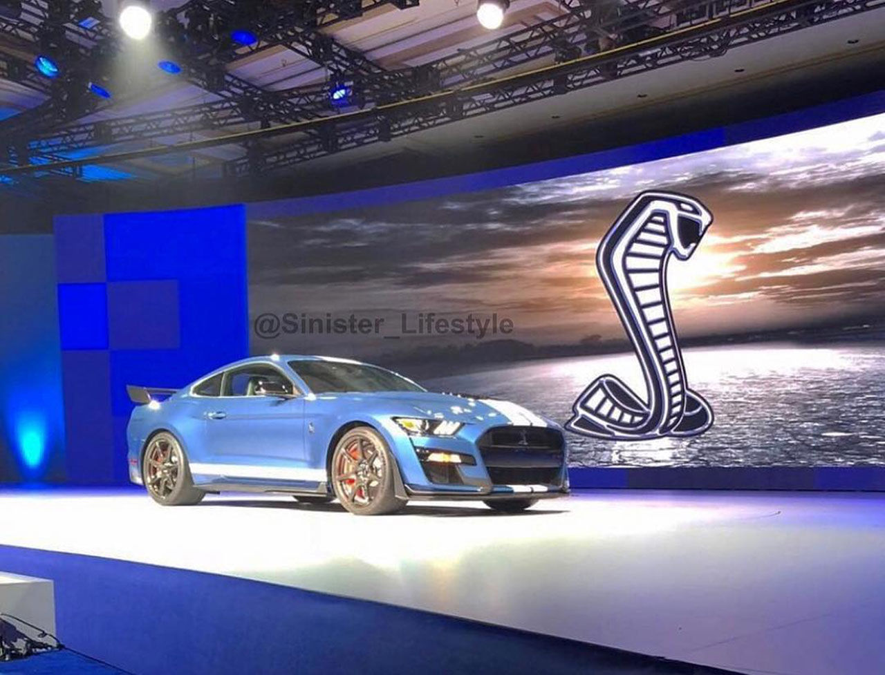 Nya Ford Mustang Shelby GT500 läcker ut