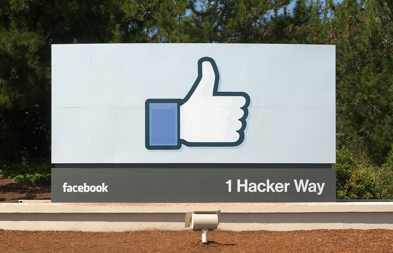 Facebooks AI hittar sexuella bilder på barn