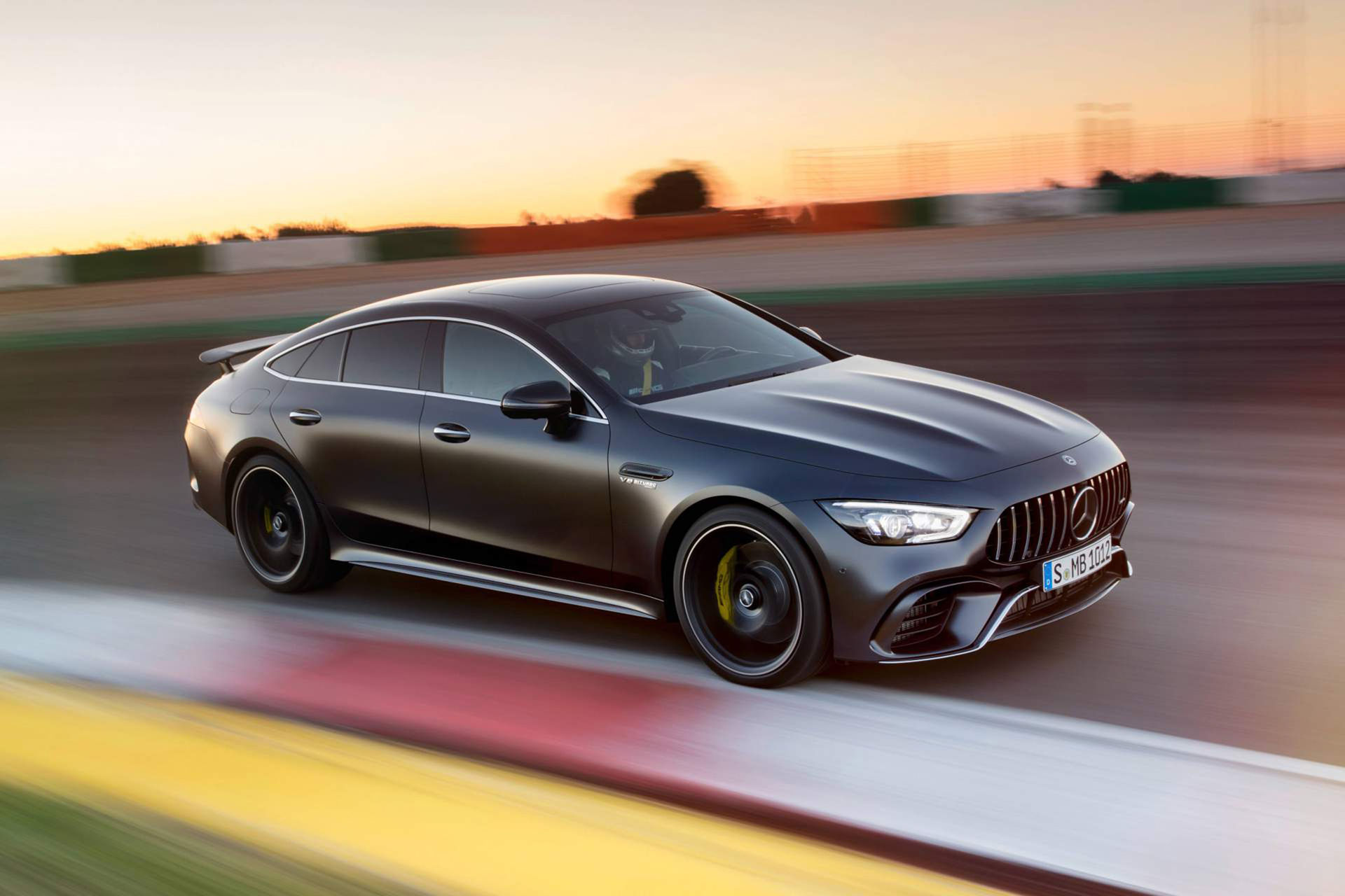 Mercedes-AMG GT 63 S är snabbast på Ringen