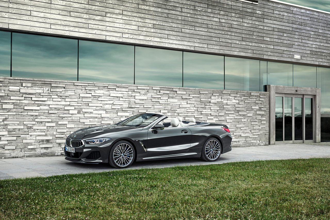 BMW presenterar 8-serie Cabriolet
