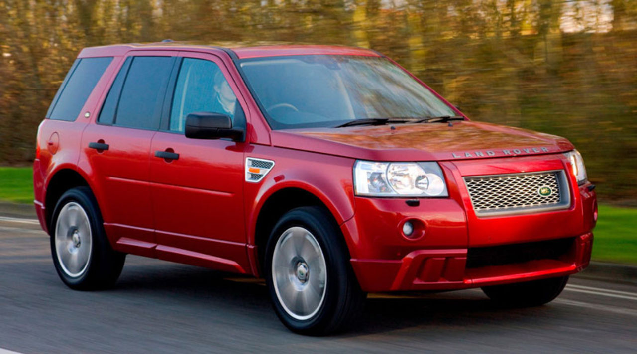 Freelander 2 och Range Rover Sport får tre bokstäver till
