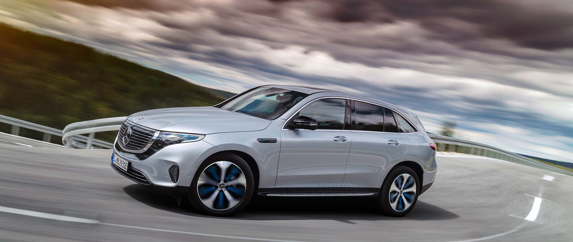 Mercedes elbil kommer i mitten av nästa år