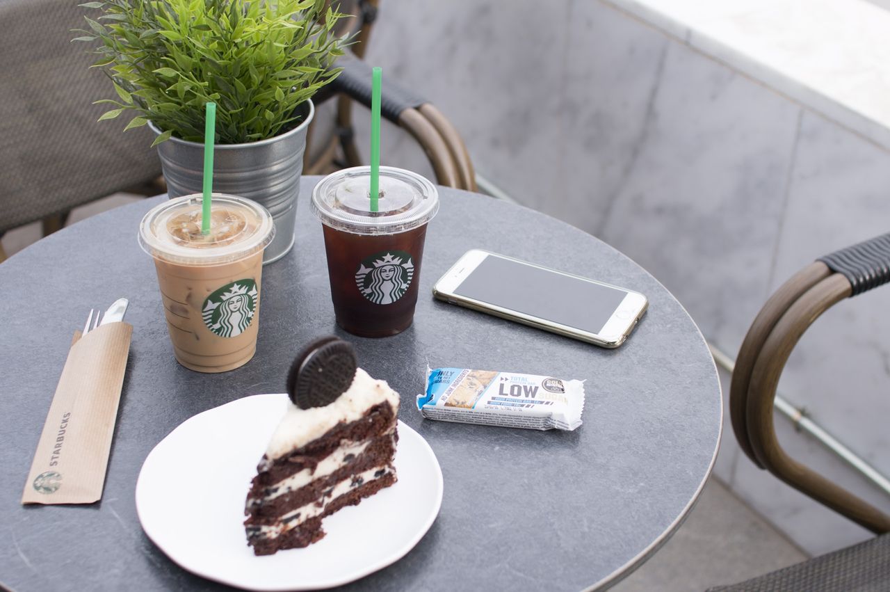 Snart är det slutporrat på Starbucks